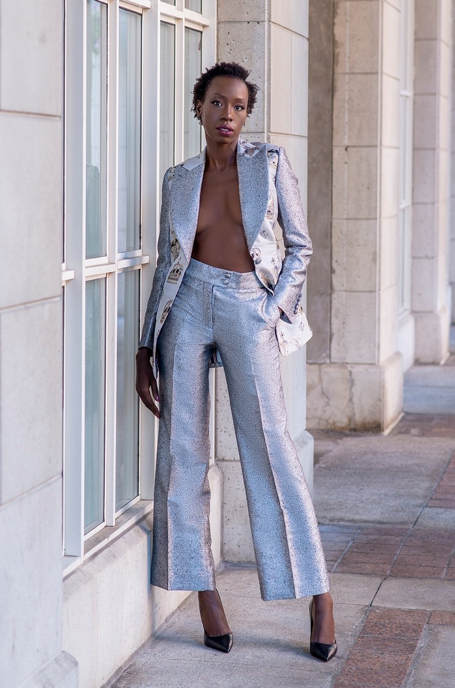 Seyrami royal single-breasted suit. Silver wide leg pants.